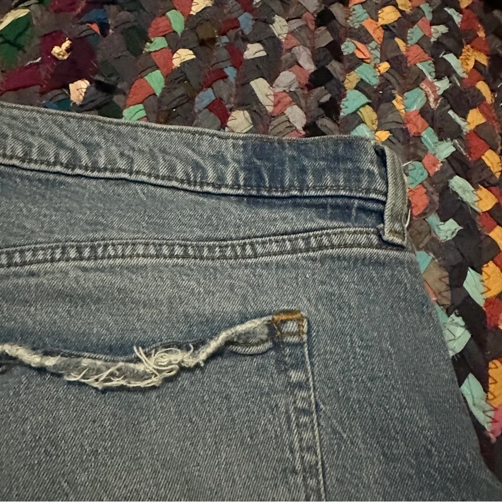 Abercrombie & Fitch Blue Jean The Dad Short High Rise Womens Plus Size 20 Frayed